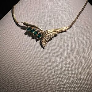 Unique Bargains Goldtone Necklace one rhinestone missin